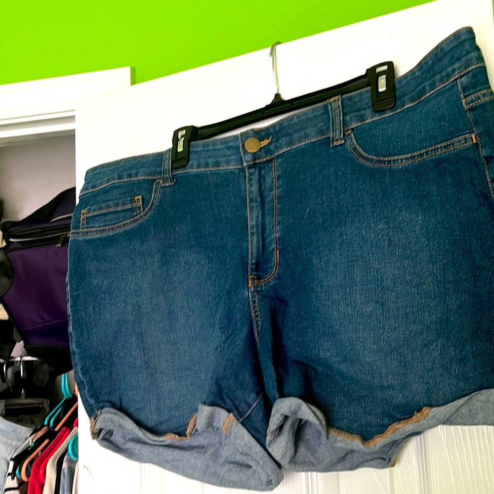 Forever 21 shorts